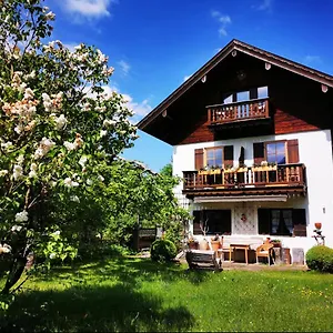 Neu Am Passionstheater Frühstückspension Oberammergau